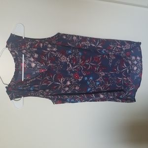 Floral Vince Camuto top, size M